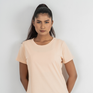 Camiseta de manga corta para mujer, color gris, cuello redondo, corte regular, 100% algodón jersey, ropa casual para todas las estaciones, hecha en Bangladesh. - Product Image 6