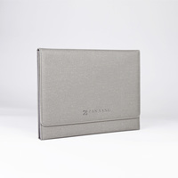 Carpeta de Cuero Gris Clásica para Documentos, Tipo Acordeón