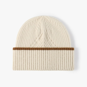 Gorros de punto personalizados con logo OEM al por mayor, gorros de invierno 100% acrílicos para adultos, proveedor a granel, gorro moderno 2026 - Product Image 2