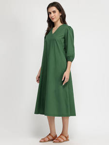 Robe midi à col en V, coupe trapèze, manches trois quarts bouffantes, en coton vert uni, décontractée, coupe ample, tissu respirant, pour usage quotidien - Product Image 1