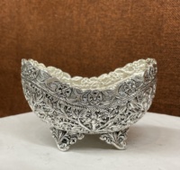 Motifs gravés à la main bol d'urli en métal plaqué argent avec support pour la décoration de la maison bols de fleurs de décoration de mariage