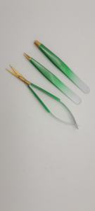 Kit profesional de 3 piezas para extensiones de pestañas y cuidado de cejas, tijeras de punta fina, pinzas de aislamiento con revestimiento de color. - Product Image 5