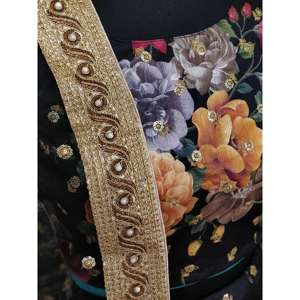 Magnifique designer de vêtements de fête de couleur noire brodé Lehenga Choli - Product Image 3