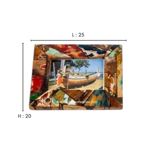 Marco de Fotos Único, Ecológico y Creativo Hecho a Mano con Madera de Barco Reciclada en Color Natural para Decoración de Paredes del Hogar, Venta al Por Mayor - Product Image 2