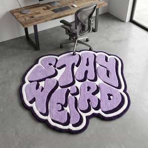 Alfombra Antideslizante de Lana Hecha a Mano con Tipografía Moderna 'Stay Weird', Diseño de Letras Burbuja en Lavanda Púrpura, Alfombra Decorativa para Dormitorio - Product Image 2