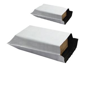 Venta al por mayor de bolsas de correo con logotipo personalizado para ropa de Vietnam pedido personalizado productor-fabricación de bolsas de plástico - Product Image 1