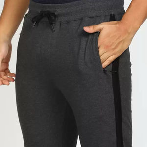 Ensemble de survêtements de sport deux pièces pour hommes – Vente en gros – Tenues de jogging respirantes et légères pour l'hiver et l'automne - Product Image 4