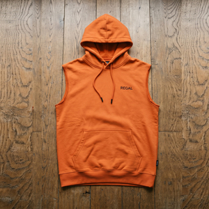 Haut à capuche sans manches pour homme Regal avec poche avant, coupe ajustée, style décontracté - Product Image 1