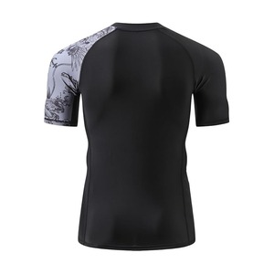 Latest Style Men's Compression T Shirt Quick Drying Running Fitness Short Sleeve Compression Shirt - Product Image 2