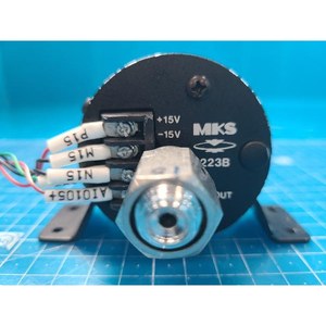 Transductor de Presión Diferencial MKS 223B-24178 Usado Como Parte del Equipo Semiconductor Legacy - Product Image 1