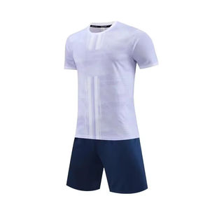 Maillots de football personnalisés de haute qualité, 100% polyester, ensemble uniforme de club de football, respirant, uniforme d'équipe, services OEM - Product Image 1
