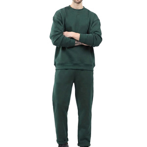 Conjunto Deportivo Premium con Sudadera de Cuello Redondo para Gimnasio, Fitness y Uso Casual - Product Image 1