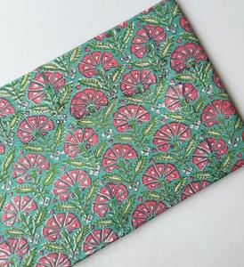 ผ้าปูโต๊ะพับได้ทำมือจากผ้าฝ้ายพิมพ์ลายดอกไม้ น้ำหนักเบา เหมาะสำหรับงานแต่งงาน งานปาร์ตี้ คริสต์มาส โรงแรม และงานอีเว้นท์ต่างๆ - Product Image 1