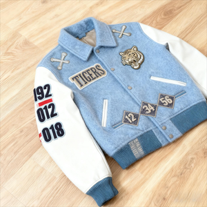 Chaqueta Bomber Premium de Algodón Personalizada para Hombre - Chaqueta Urbana Transpirable Hecha a Medida - Product Image 3