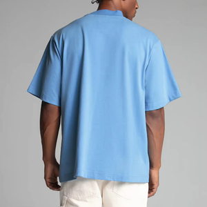 เสื้อยืดโอเวอร์ไซส์ผู้ชายคุณภาพสูง ผ้าฝ้าย 100% พร้อมโลโก้สั่งทำพิเศษ เนื้อผ้าระบายอากาศป้องกันรังสียูวี น้ำหนัก 220 กรัม บริการ OEM - Product Image 1