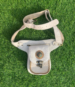 Nouvel arrivage de ceintures de poche élégantes en cuir de fourrure de vachette pour la taille des hanches ceintures de bandoulière de style moderne ceintures unisexes réglables en cuir de vachette - Product Image 4