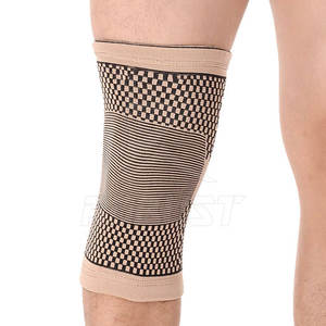 ปลอกเข่าทำจากนีโอพรีน วัสดุนุ่ม ไม่ลื่น น้ำหนักเบา ระบายอากาศได้ดี สวมใส่สบาย ใช้งานได้ทุกวัน เหมาะสำหรับยกน้ำหนัก - Product Image 3