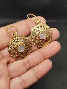 Pendientes Elegantes de Alta Calidad para Mujer, con Cuarzo Rosa, Cobre, Latón y Cristales Naturales Semipreciosos, Venta al Por Mayor - Product Image 6