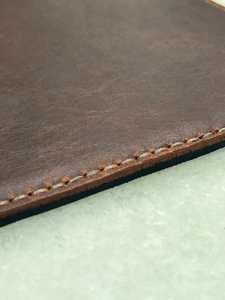 แผ่นรองเมาส์หนังแท้คุณภาพสูง ป้องกันการลื่น พร้อมพื้นที่เขียนแบบส่วนตัว สั่งซื้อจำนวนมากสำหรับสำนักงาน LMP-0004 - Product Image 3