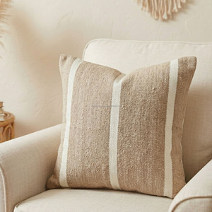 Housse de coussin vert olive tissée à la main, décorative, avec franges aux coins, texturée, style bohème, coussin d'appoint pour la maison de campagne - Product Image 5