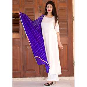 Magnifique ensemble kurta en mousseline de soie blanche avec dupatta bleu à motifs Lehariya, manches trois-quarts, taille XS - Product Image 3