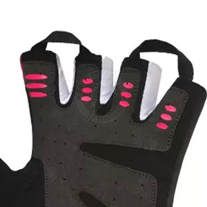 Guantes de Fitness Ligeros de Medio Dedo Hechos en Pakistán, Nuevo Diseño 2026, Precio al por Mayor - Product Image 6