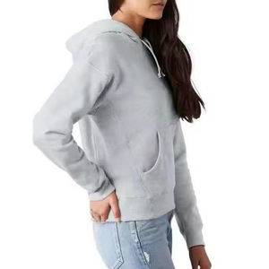 Vente en gros de sweats à capuche pour femmes, unis, de haute qualité, en molleton épais, vierges, personnalisables avec logo, best-sellers, design tendance - Product Image 3