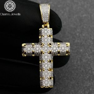 จี้เพชรฮิปฮอป Charm Jewells ประดับมอสซาไนต์ เงินแท้ 925 ชุบทอง 18K ไข่มุกน้ำจืด ประดับเพชรแบบไมโครเพฟ รับรองโดย IGI เหมาะสำหรับทุกเพศทุกวัย สวมใส่ได้ทุกวัน - Product Image 1