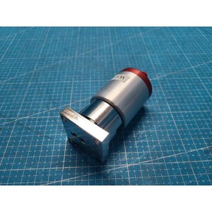 วาล์วไดอะแฟรมแบบโมดูลาร์ Swagelok 6LVV-MSM-DA-2-P-C มือสอง ใช้แล้ว อะไหล่อุปกรณ์เซมิคอนดักเตอร์รุ่นเก่า - Product Image 2