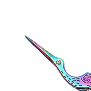 Ciseaux à cuticules en acier inoxydable arc-en-ciel, lame courbée, pointe acérée, trou rond, outils de manucure durables pour adultes, ciseaux fantaisie - Product Image 2