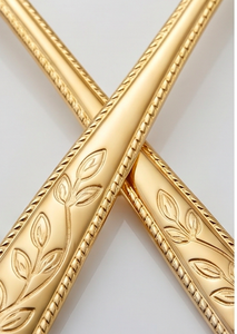 Cuillères à thé en acier inoxydable plaqué or avec motif feuille, manche long, finition miroir, design glamour, durables, vaisselle de mariage - Product Image 3