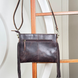 Bolso bandolera con flecos de cuero labrado a mano para mujer al por mayor nuevo 2025 bolsos de hombro de piel de vaca de diseñador de lujo de alta calidad - Product Image 6