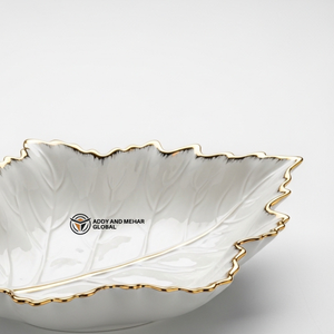 Tazón de Cerámica Blanco en Forma de Hoja con Borde Dorado, Plato Decorativo para Aperitivos, Vajilla Elegante para Decoración de Mesa en el Hogar y la Cocina - Product Image 2