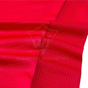 Uniforme de fútbol duradero con costuras reforzadas diseñado para máxima comodidad y uso prolongado en el campo - Product Image 4