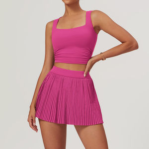 Traje de yoga y tenis para hombre, de secado rápido, transpirable, para deportes al aire libre, fitness, con cobertura de cadera, conjunto de 2 piezas con falda de tenis. - Product Image 2
