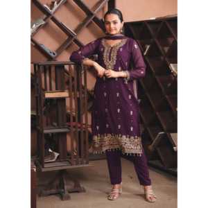 Conjunto de Traje Elegante para Mujer con Top, Pantalón y Dupatta con Bordado de Lentejuelas - Product Image 1