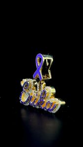 Personalizado dos tonos Iced Out púrpura Moissanite nombre colgante VVS Moissanite letra colgante plata 925 chapado en oro joyería de Hip Hop - Product Image 4