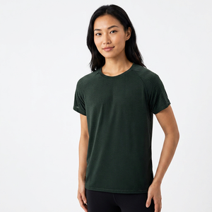 เสื้อยืดคอกลมแขนสั้นสีเขียวเข้มสำหรับผู้ชาย ผ้าถัก แห้งเร็ว ทรงปกติ สไตล์ลำลอง สีพื้น ดีไซน์เรียบง่าย - Product Image 3