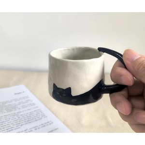 แก้วเซรามิกทำมือลายแมวดำ ดีไซน์น่ารัก ผิวด้าน สำหรับใช้ในบ้าน - Product Image 2