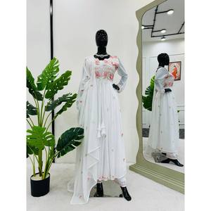 Party Wear Top-Pent XL Size Shrug and Dupatta for a Stylish Look - Product Image 2