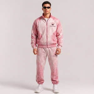 Conjunto deportivo ligero para hombre, estilo desgastado por el sol, con movimiento flexible, chaqueta cómoda y pantalones deportivos para uso durante todo el día. - Product Image 1