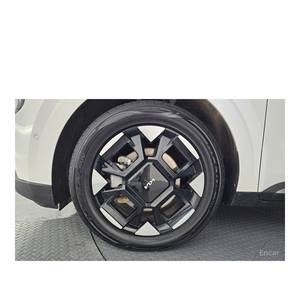 Kia Carnival HEV Signature 2024, 9 Plazas, Caja de Cambios Automática, Asientos de Cuero, Cámara Trasera, Estándar de Emisiones Euro V, 44,870 km, Volante a la Izquierda - Product Image 5