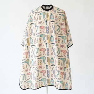 Capes de barbier en polyester imprimé de haute qualité, résistantes à l'eau, durables et écologiques, unisexes, couleurs et tailles personnalisées disponibles - Product Image 1