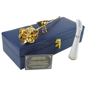 Soporte de latón con diseño de rosas reales, acabado sumergido en oro de 24k, Rosa Real con diseño de alta calidad y embalaje de caja de lujo, el mejor para regalo - Product Image 6