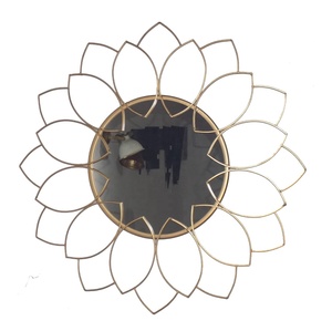 Manufacturer Factory Wholesaler Unique Colour Handmade Iron Metal Wall Hanging Art Decorative Fancy Style Outdoor Home Use Gifts - Product Image 3