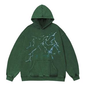 Sudadera con Capucha Oversize de Felpa con Lavado Ácido y Estampado de Rayo, Estilo Urbano Casual - Product Image 1
