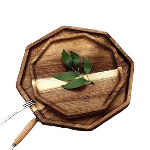 Bandeja redonda personalizable de madera de acacia diseñada para servir cocina, hogar u hotel, vajilla de estilo clásico para fiesta o ser de comida - Product Image 1