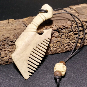 Peine para barba vikingo hecho a mano con hueso natural, pequeño, para el cuidado de la barba, a precio económico, de blossom craft india - Product Image 1
