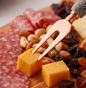 Ensemble de couteaux à fromage et à beurre, qualité exclusive, acier inoxydable avec tête en cuivre, manches en résine, couverts pour la cuisine et les événements - Product Image 5