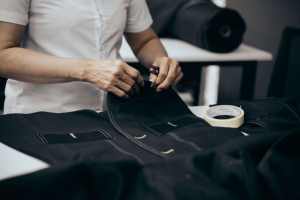 Desarrollo de Muestras para Trajes de Mujer (sin pedrería ni bordados) Servicios OEM _ RGUS26001 _ ENZO & LEO CO., LTD - Product Image 3